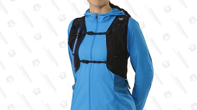 Arc’teryx Norvan 7 is heavy for a running vest, but it includes more pockets than the competition